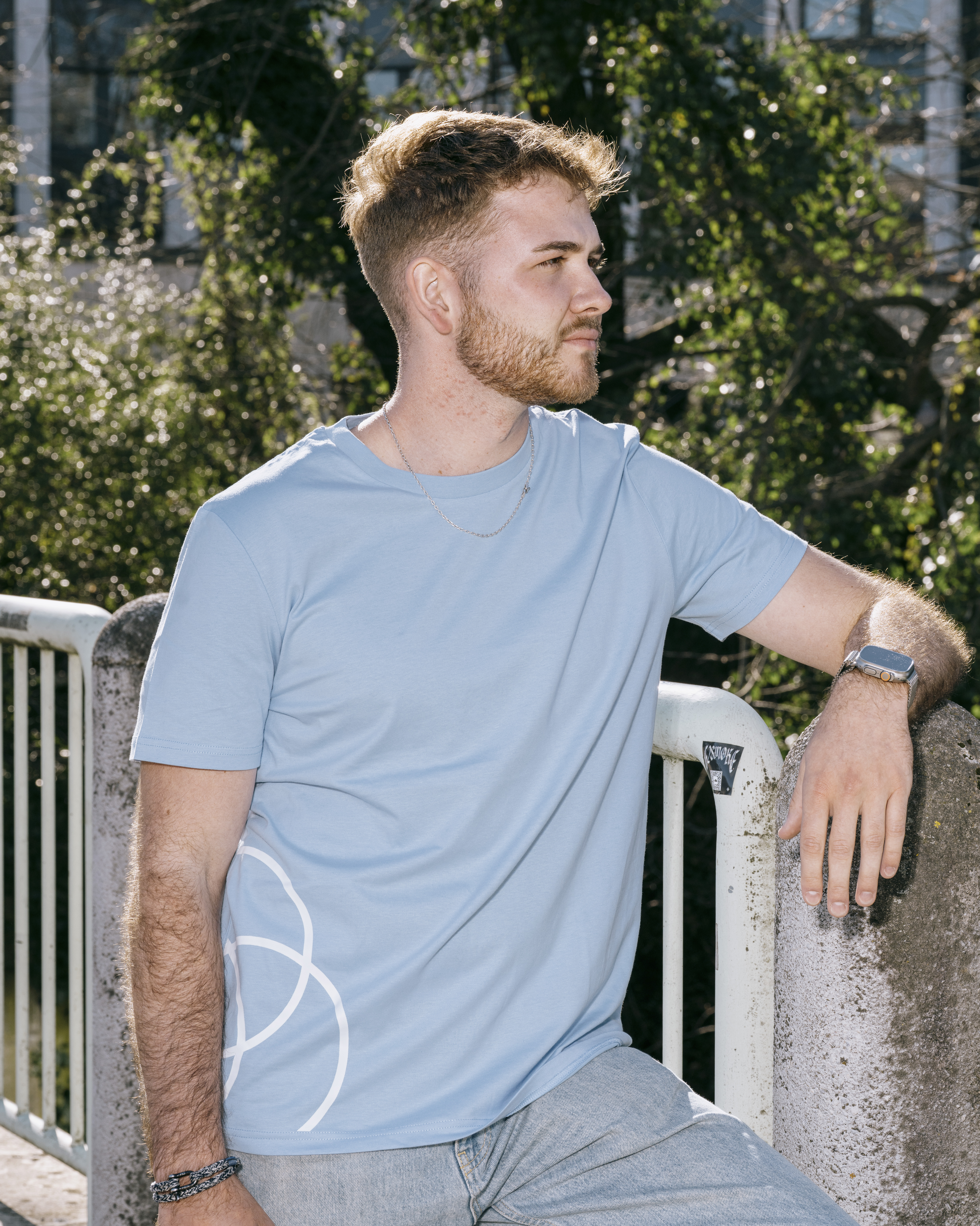 T-Shirt hellblau